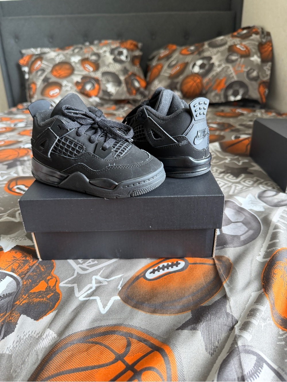 Nike Black Toddler Retro 4 Sneakers
